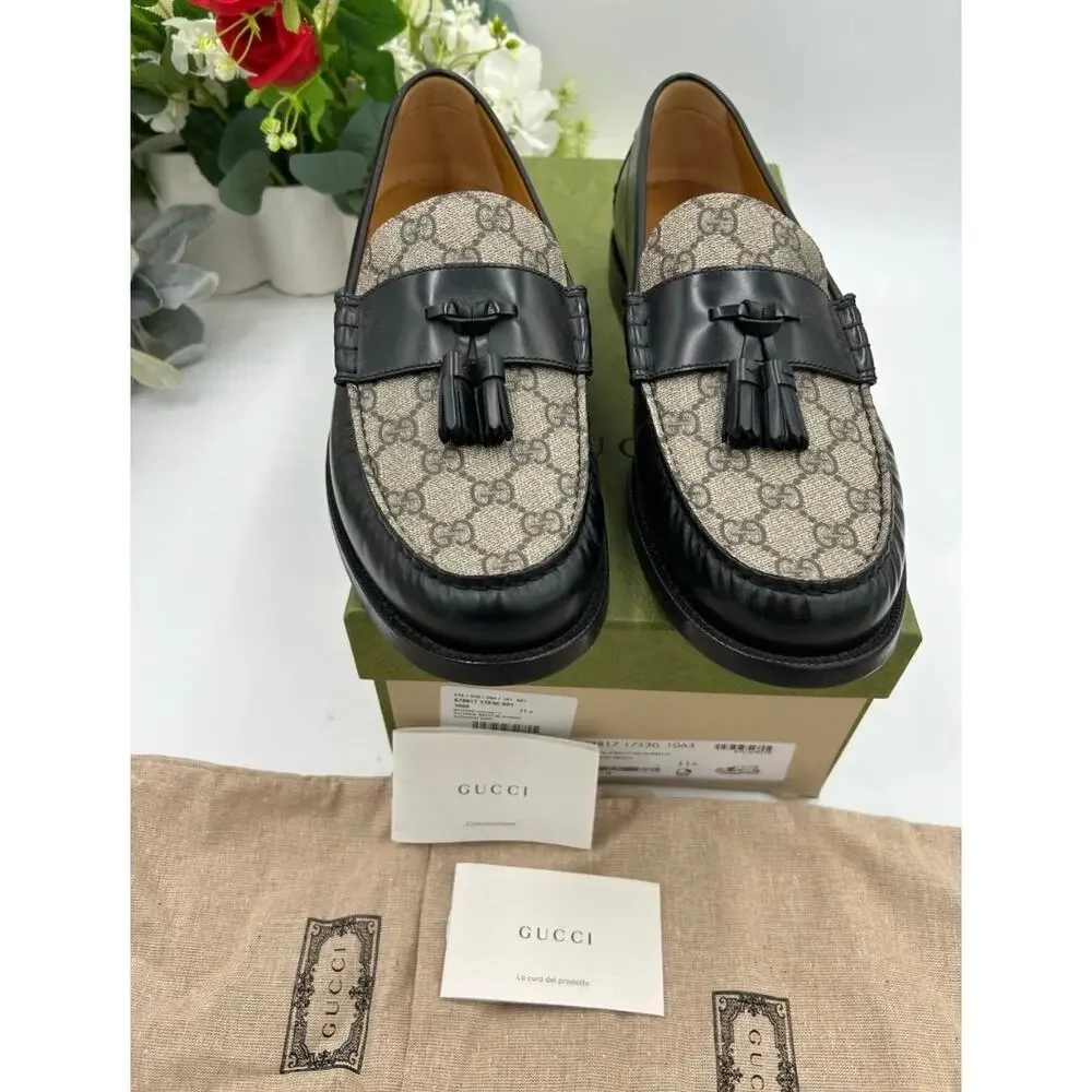 Men's Gucci, GG Supreme tassel loafers size 11.5 fits 12 US made in Italy